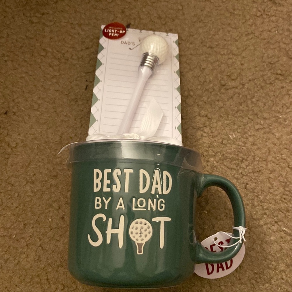 Best Dad by a Long Shot mug & notpepad
